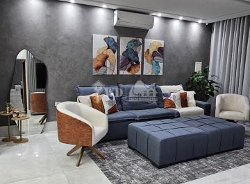 Casa · 272m² · 3 Quartos · 4 Vagas · Casa sobrado