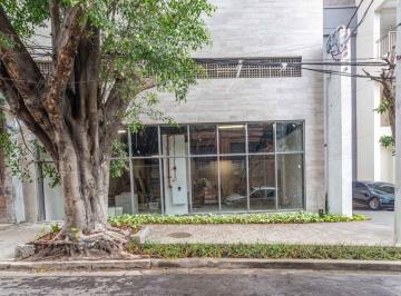 Comercial · 276m² · Loja na Rua Padre Chico, N. 749 - Loja 01 • 276 m²