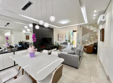 Casa de 3 quartos, Jundiaí · Casa com 3 quartos e 1 suite em condominio à venda em Jundiai