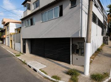 Comercial · 230m² · 4 Vagas · Galpão na Rua Príncipe das Astúrias, N. 10 - Térreo • 230 m²