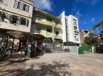 Apartamento · 80m² · 2 Quartos · Apartamento de 2 dormitorios ultimo andar sacada de fundos todo reformado.