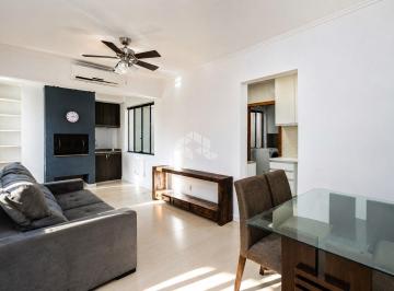 Apartamento · 70m² · 2 Quartos · 1 Vaga · Apartamento de 2 dormitórios e 1 vaga de garagem, no bairro Higienópolis, em Porto Alegre.
