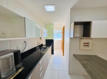 Apartamento · 110m² · 3 Quartos · 2 Vagas · Apartamento em Camboinhas, Niterói/RJ de 110m² 3 quartos para locação R$ 8.000,00/mes