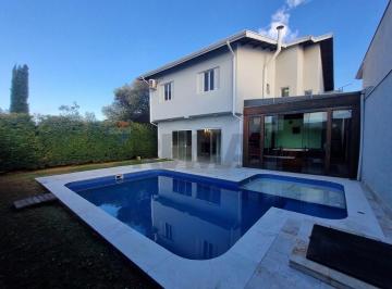 Casa · 290m² · 5 Quartos · 2 Vagas · Casa com 5 dorms, 1 suíte, Piscina e Jacuzzi, 2 vagas em Cond. Fechado em Valinhos - SP