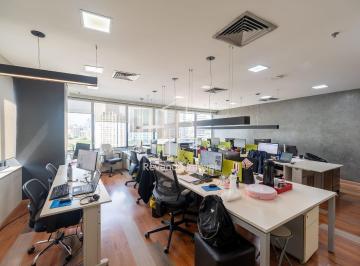 Comercial · 157m² · 2 Vagas · Conjunto Comercial à Venda na Vila Olímpia, São Paulo-SP: 5 Salas, 2 Banheiros, 2 Vagas de Garagem e
