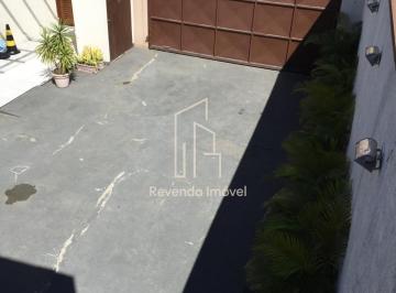 Comercial · 719m² · Galpão Comercial à Venda na Barra Funda - São Paulo-SP: 1 Sala, 7 Banheiros, 719,00 m² de Área!