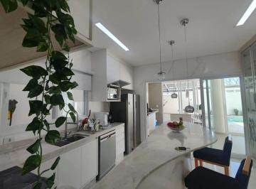 Casa · 325m² · 3 Quartos · 6 Vagas · Casa em Jardim Bela Vista, São José dos Campos/SP de 325m² 3 quartos à venda por R$ 3.500.000,00 ou 