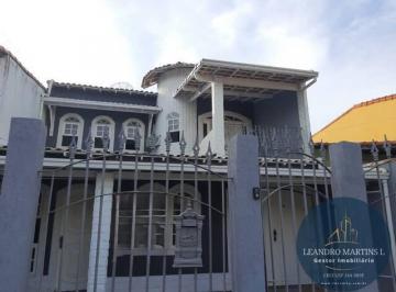 Casa · 198m² · 4 Quartos · 3 Vagas · Casa à venda, 4 dormitórios e 198 m², Casa de Pedra - Volta Redonda