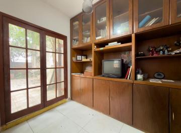 Foto 1 · Casa Para Venda e Locação Indianopolis, 4 Quartos, 1 Suíte, 2 Vagas, 177m²