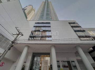 Apartamento · 133m² · 4 Quartos · 2 Vagas · Império das Ondas Apartamento 04 suítes à Venda Balneário Camboriú