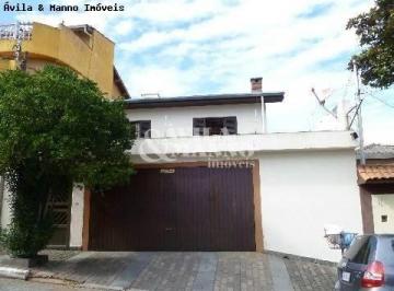 Casa · 341m² · 3 Quartos · 4 Vagas · Casa com 3 Quartos na Água Rasa