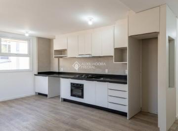 Apartamento · 48m² · 1 Quarto · 1 Vaga · Studio com 49m² privativos, banheiro e 1 vaga de garagem livre, à venda no Centro.