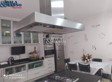 Casa · 200m² · 2 Quartos · 3 Vagas · Sobrado com 2 quartos à Venda, Vila Prudente - São Paulo
