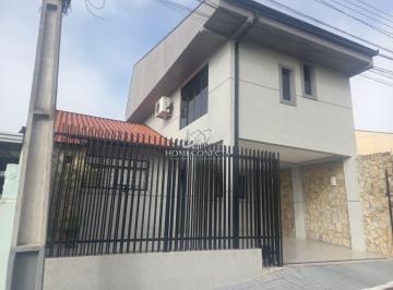 Casa · 145m² · 4 Quartos · 2 Vagas · Residência em Condomínio | 4 quartos | Suíte | 2 v