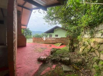 Casa · 70m² · 2 Quartos · 1 Vaga · Auxiliadora Predial aluga, casa com dois dormitórios, na Lagoa da Conceição
