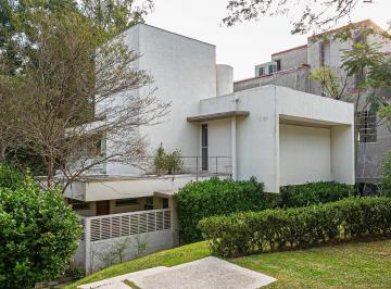 Casa · 1484m² · 4 Quartos · Casa à venda - em Tamboré
