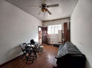 Terreno · 2 Quartos · 2 Vagas · Casa Térrea com 2 Quartos, para Fins Comerciais