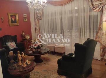 Casa · 195m² · 4 Quartos · 2 Vagas · Sobrado com 4 Quartos na Mooca