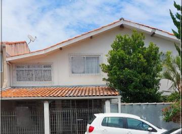 Casa · 108m² · 3 Quartos · 3 Vagas · Sobrado à Venda no Novo Mundo – Curitiba/PR