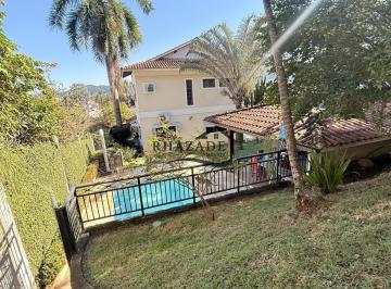 Casa · 174m² · 4 Quartos · 2 Vagas · Casa primeira quadra av central em Itaipu/Niterói.