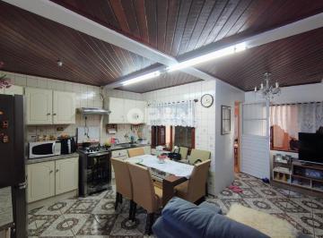 Casa · 4 Quartos · Casa à venda - em Guajuviras