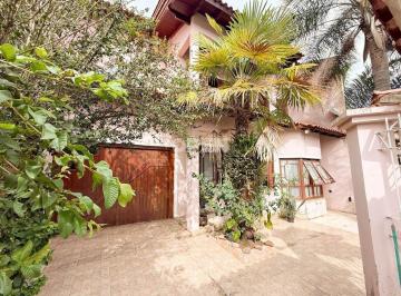 Casa · 200m² · 3 Quartos · Casa à venda - em Moinhos de Vento
