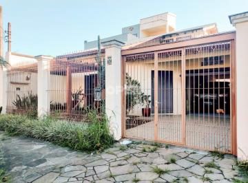 Casa · 2 Quartos · Casa à venda - em Moinhos de Vento