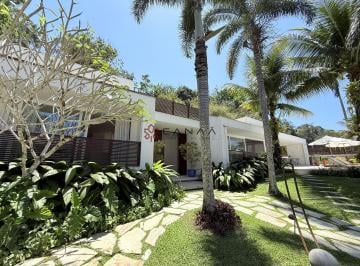 Casa · 635m² · 5 Quartos · 5 Vagas · Belíssima casa de Alto Padrão no coração de Paraty | RJ