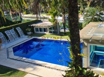 Casa · 700m² · 8 Quartos · 5 Vagas · Belíssima casa de canal com 8 suítes para carnaval em Angra dos Reis/RJ