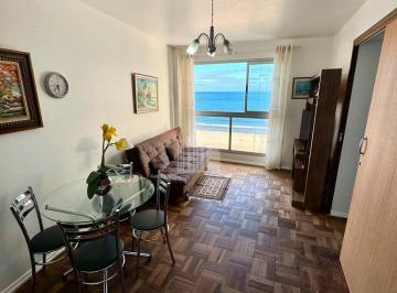 b84cb79e-61d7-407f-a44f-7021f7b5a75b-17823108012343.jpg · Apartamento na Avenida Atlântica com vista  mar à venda no Centro de Balneário Camboriú | Edifício G