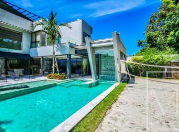 Casa · 698m² · 5 Quartos · 7 Vagas · 5 Suítes | Módulo 17 | Riviera de São Lourenço