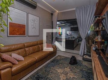 Casa en Venda de 2 quartos Aclimação · Casa à Venda - Aclimação, 2 Quartos, 150 m2