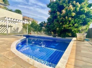 Casa · 237m² · 4 Quartos · 2 Vagas · Condomínio Recanto dos Paturis - Casa á Venda, com 4 quartos, 2 suítes, Piscina Aquecida, condomínio