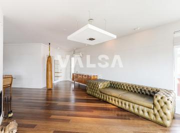 1 · Apartamento com 188.34 m², 3 quartos sendo 3 suítes à venda no bairro Água Verde.