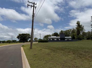 terreno-a-venda-no-santa-barbara-resort-residence-52414114149690dd48345083e87c3e5b1523.jpeg · Terreno Frente Asfalto de 450 m² próximo ao acqua SPA do Santa Bárbara Resort Residence