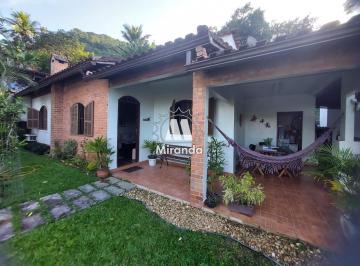 Casa · 194m² · 2 Quartos · 1 Vaga · Casa de 2 qts. no Paiol, Guapimirim, piscina e espaço gourmet