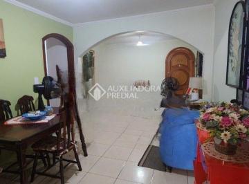 Casa · 156m² · 3 Quartos · 3 Vagas · Casa térrea à venda com 3 quartos e 3 vagas em São Caetano do Sul