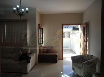 Casa · 195m² · 4 Quartos · 1 Vaga · Casa de Alto Padrão