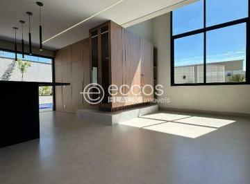 Casa · 300m² · 3 Quartos · 4 Vagas · Casa em condomínio para aluguel, 3 quartos, 3 suítes, 4 vagas, Granja Marileusa - Uberlândia/MG