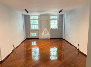 Casa · 220m² · 4 Quartos · Casa Duplex com 220 m2 | 4 Quartos e 2 Vagas