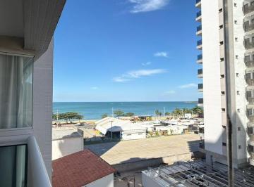Apartamento · 65m² · 2 Quartos · 2 Vagas · Apartamento lazer de clube em Itapuã, 65m², 2 quartos, 1 suíte, 2 vagas