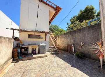 Casa · 254m² · 5 Quartos · Imóvel com 3 Casa Alvenaria em Centro, São Sebastião/SP