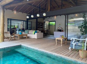 Casa · 315m² · 6 Quartos · 2 Vagas · Casa à venda em São Sebastião/SP