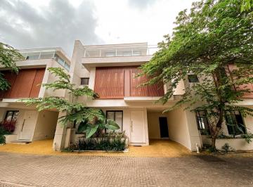 Casa · 178m² · 5 Quartos · 3 Vagas · Casa em Condomínio em Camburi, São Sebastião/SP