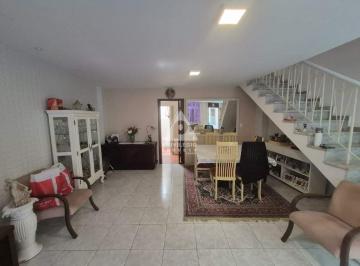 sala  · CASA DE VILA TRIPLEX NO CATETE