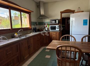 Casa · 407m² · 4 Quartos · 6 Vagas · CASA COM 4 QUARTOS 6 VAGAS DE GARAGEM NA AGRONÔMICA