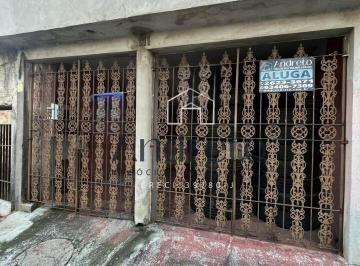 Casa · 230m² · 3 Quartos · 2 Vagas · Sobrado espaçoso para disponível locação!
