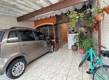 Casa · 85m² · 2 Quartos · 3 Vagas · Casa 2 quertos mais edicula, na Guilhermina