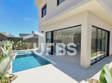 Casa · 242m² · 4 Quartos · 4 Vagas · Jardins Capri - Sobrado de Luxo com Automação e Acabamento Premium