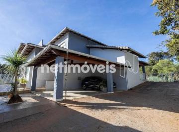 29f85a04-24c2-47e5-91cc-481fd99396d1.webp · Casa Reformada | 4 Quartos | 4 Suítes | Mezanino | Condomínio Quintas do Interlagos